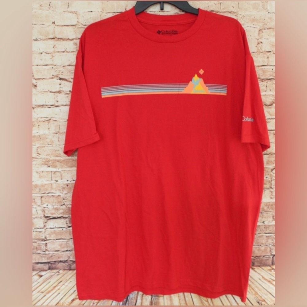 Columbia | Mens Red Logo Mountain Range Mens Graphic T-Shirt